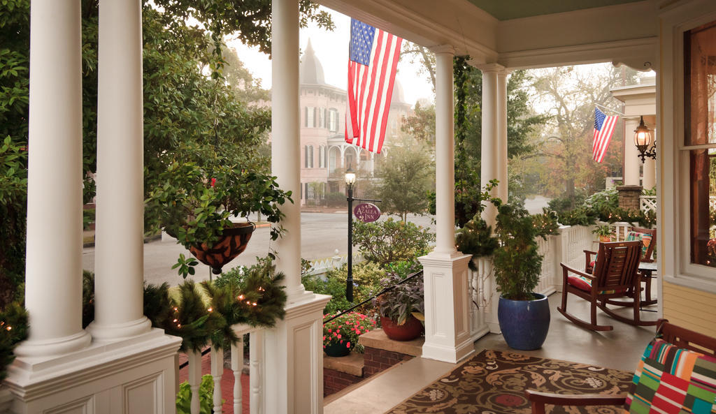 Bed & Breakfast Azalea Inn&villas