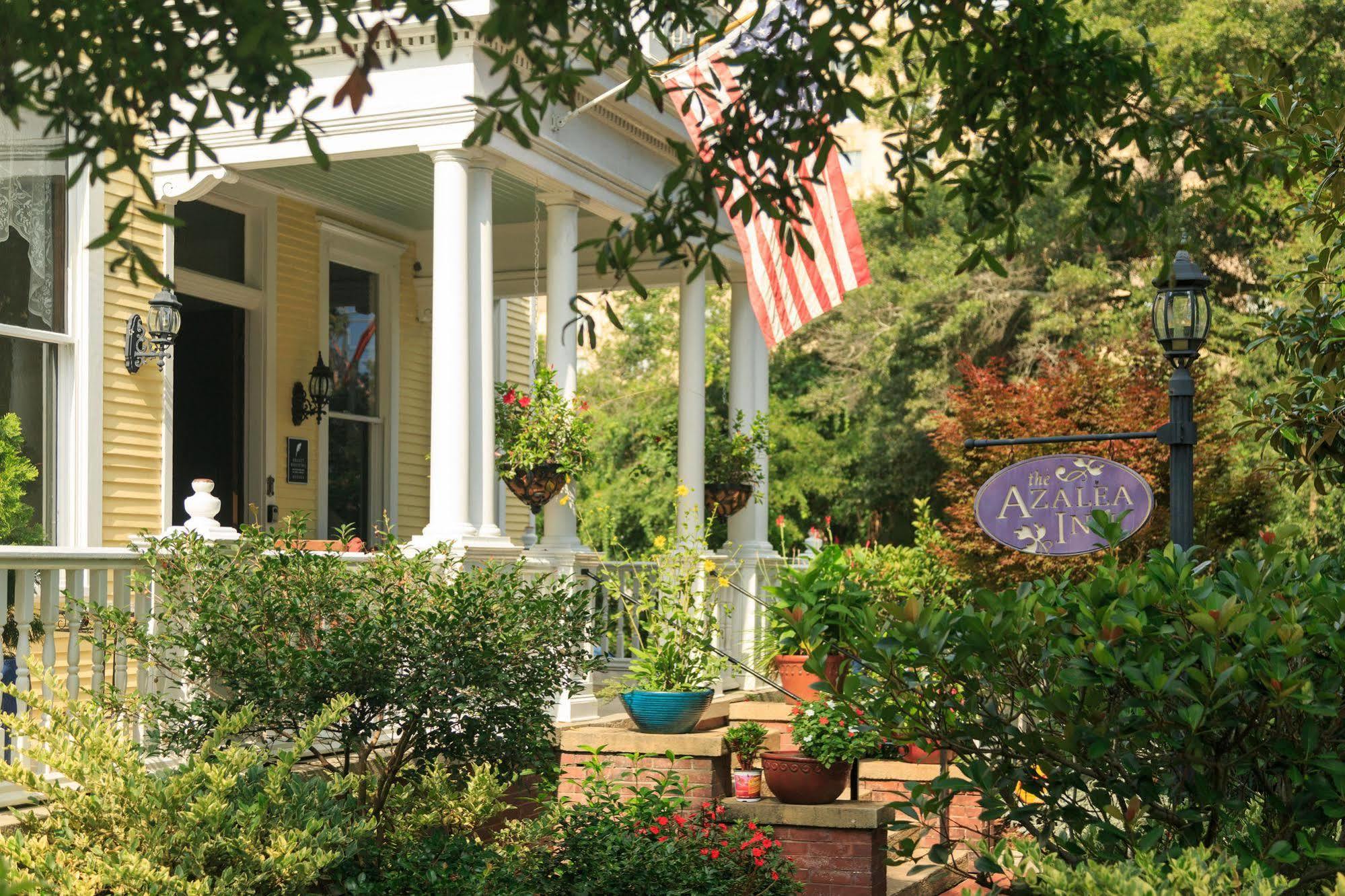 Bed & Breakfast Azalea Inn&villas